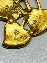 Thumbnail for Avon Gold and Leaf Earrings Devil's Details 