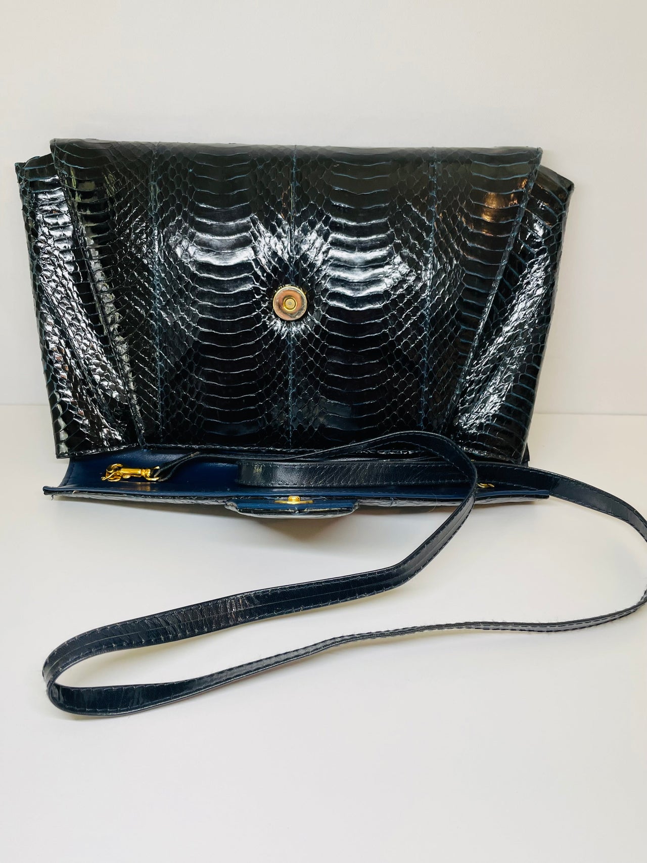 Black and Blue Snakeskin Purse from Sutton Plaza Devil's Details 