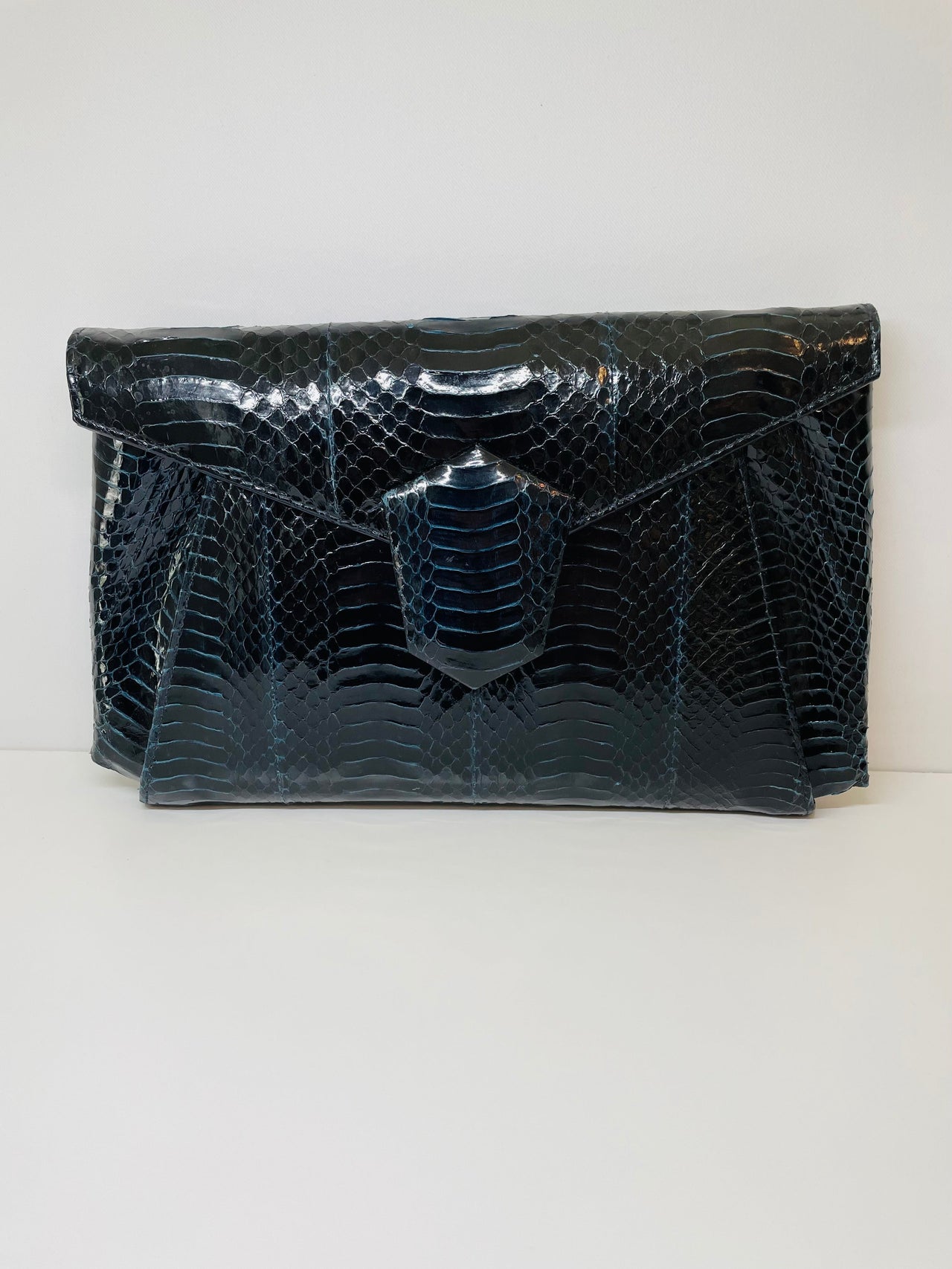 Black and Blue Snakeskin Purse from Sutton Plaza Devil's Details 