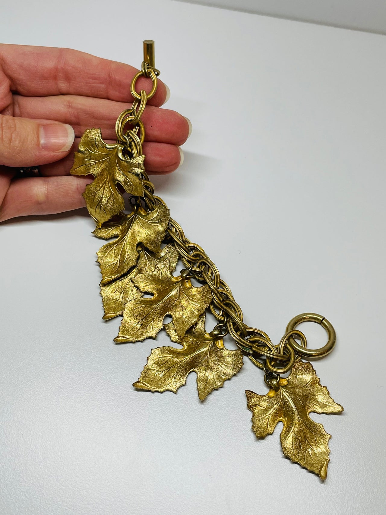 Gold Leaf Charm Bracelet Devil's Details 