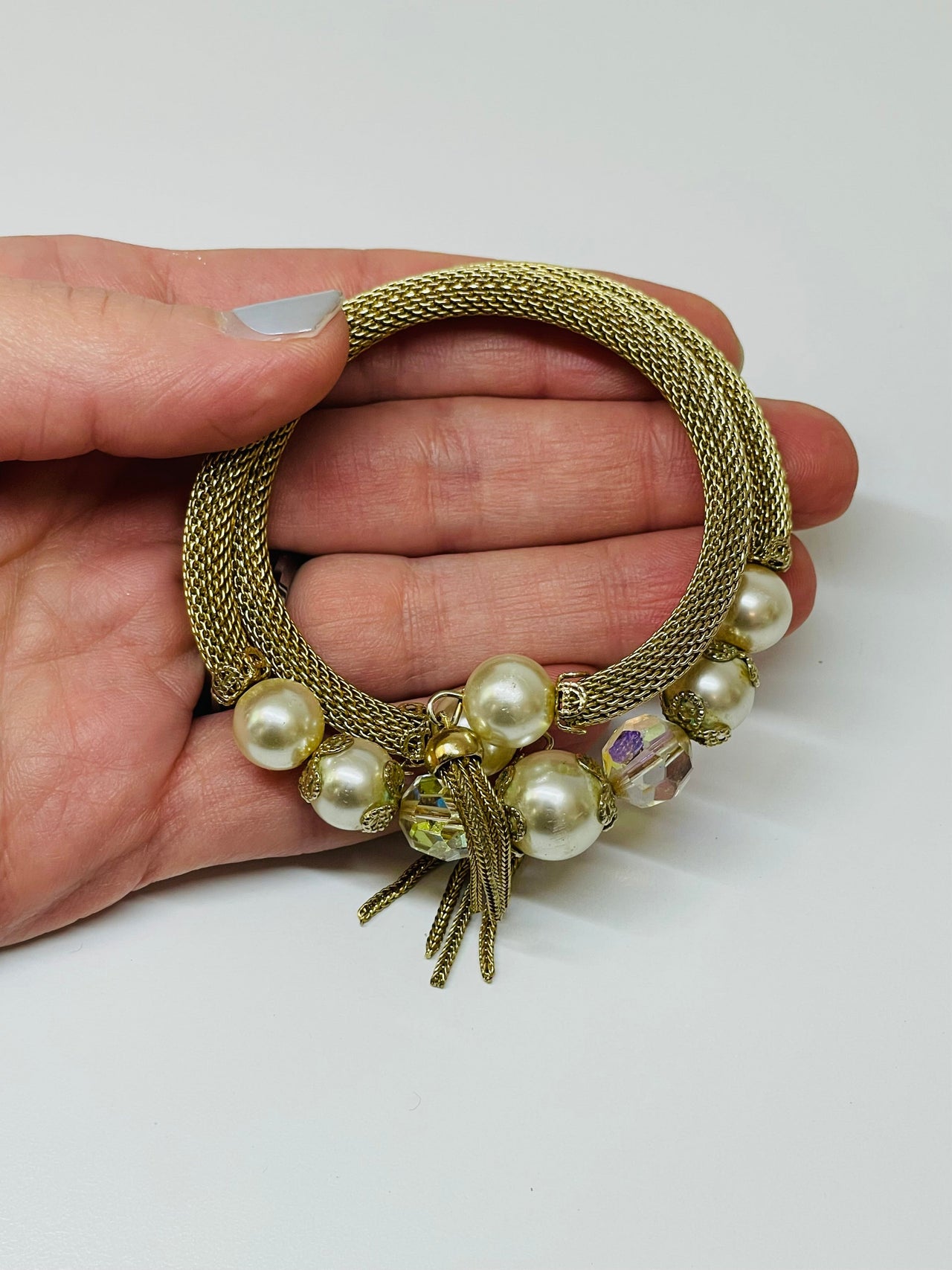 Gold Mesh Pearl Coil Bracelet Devil's Details 