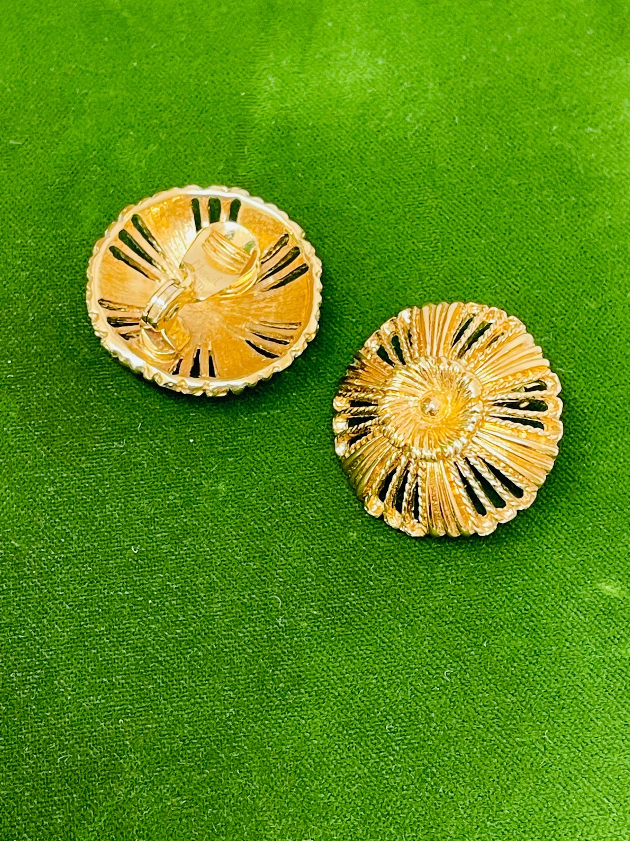 Monet Gold Flower Clip on Earrings Devil's Details 