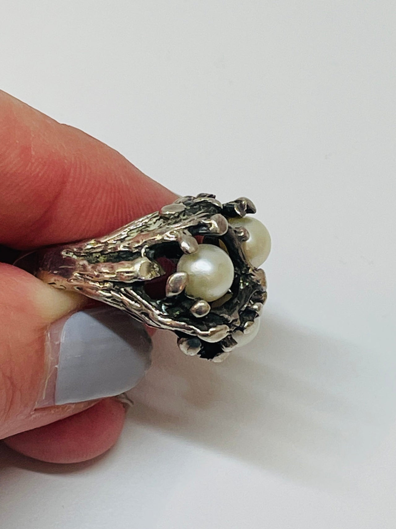 Sterling Triple Pearl Ring Devil's Details 