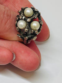 Thumbnail for Sterling Triple Pearl Ring Devil's Details 