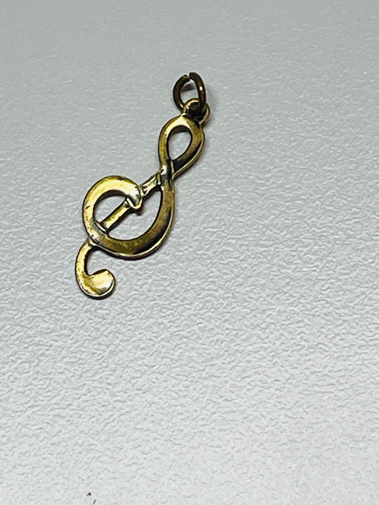 Treble Clef Charm Devil's Details 