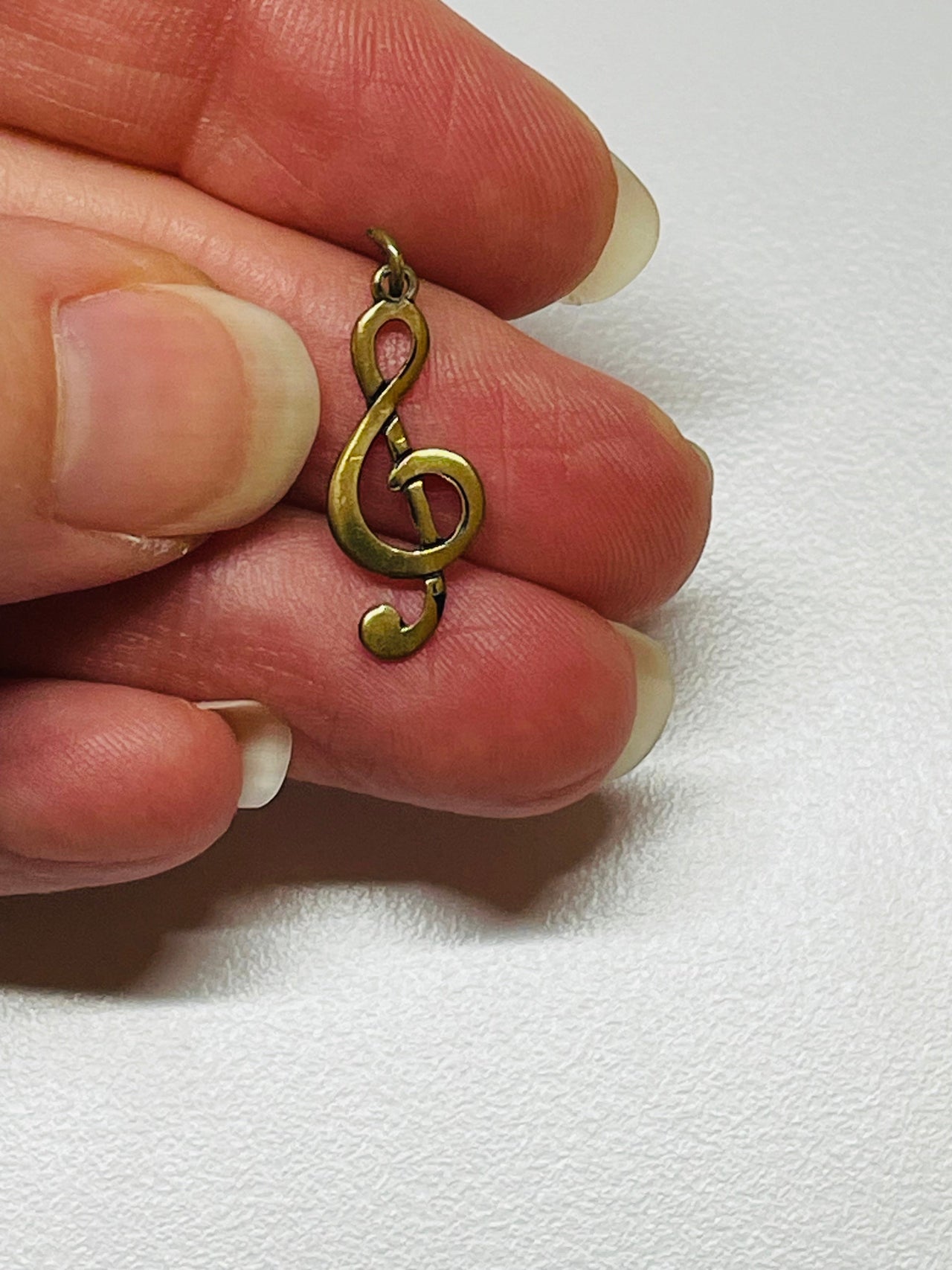 Treble Clef Charm Devil's Details 