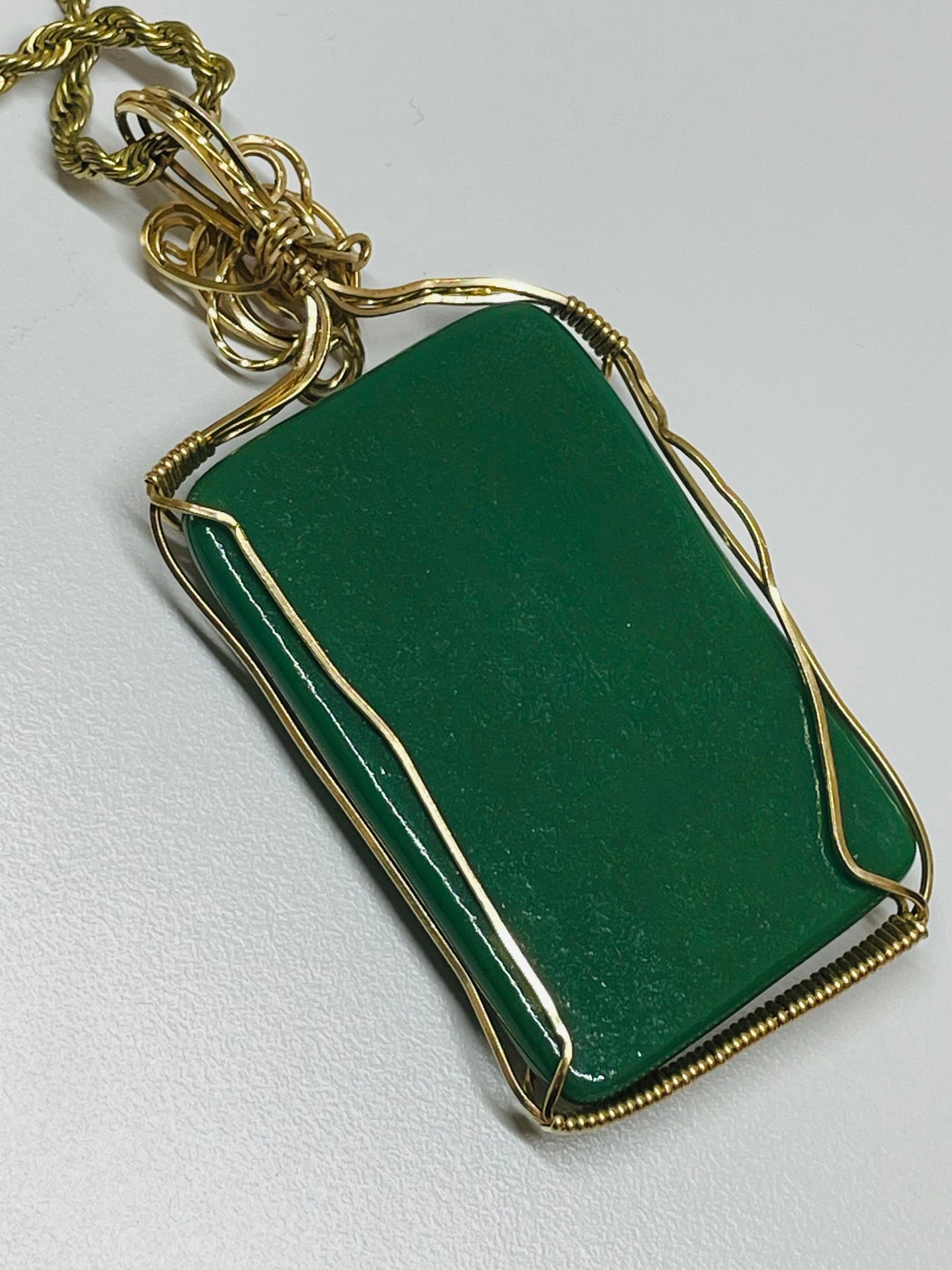 Wire wrapped Green Pendant Devil's Details 